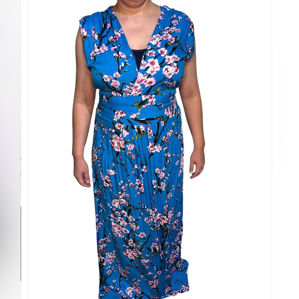 Maxi dress summer weight Cherry blossoms, sleeveless unlined very flattering! XL